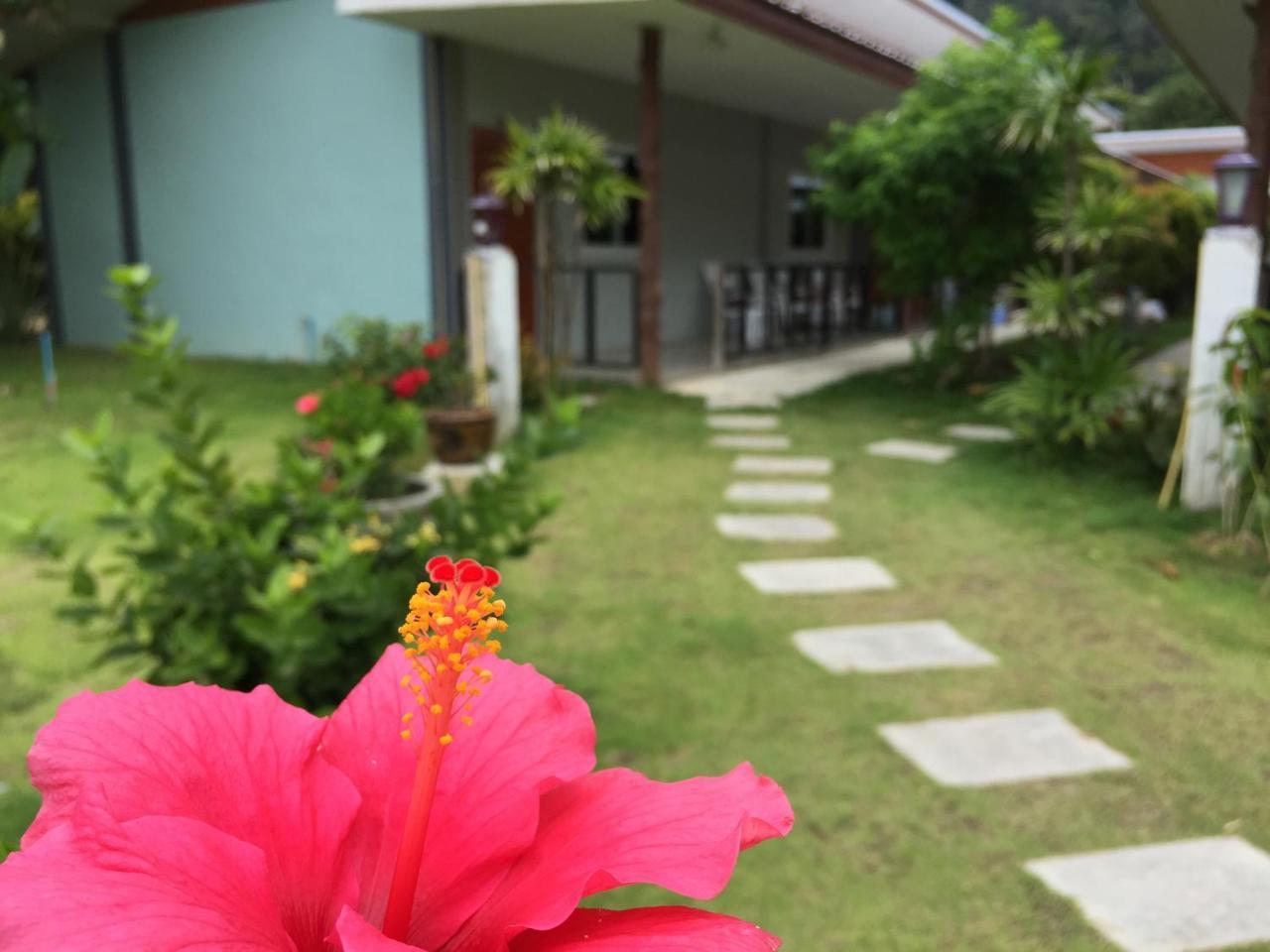 Lanta Smile Beach Ko Lanta Exterior foto